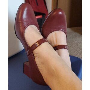 TROTTERS Red Block Heels 8M trapped pumps excellent